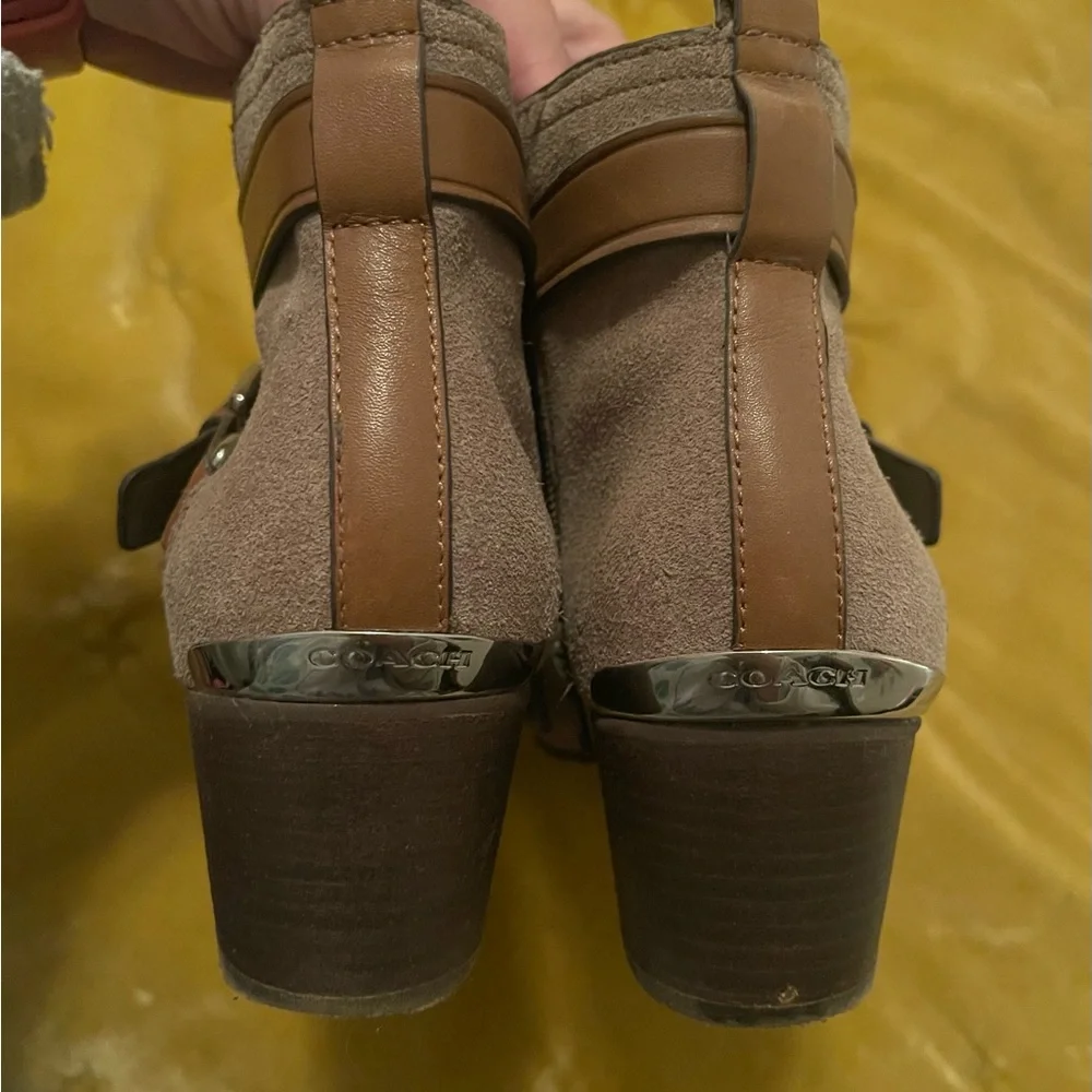 ✨HP✨ COACH Taupe Suede Ankle Boots - Picture 2 of 6